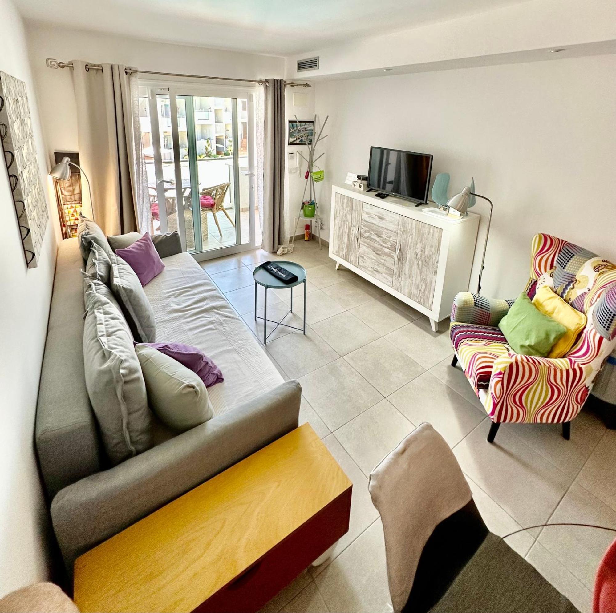 Tutti Frutti Con Piscina, Terraza Soleada Privada, Primera Planta Y Wi-Fi Corralejo Eksteriør bilde